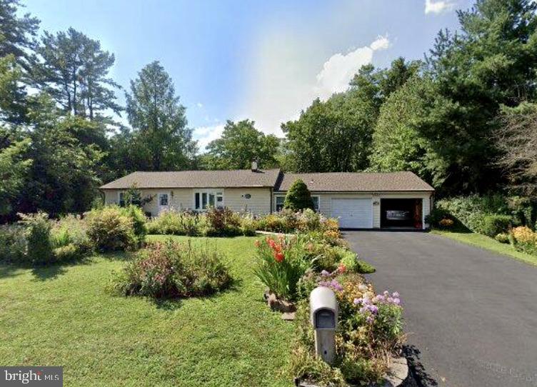 726 Newtown Road Warminster, PA 18974 - Photo 2 of 25 Gallery Image 2