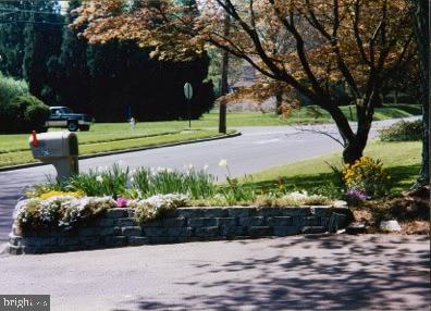 726 Newtown Road Warminster, PA 18974 - Photo 5 of 25 Gallery Image 5