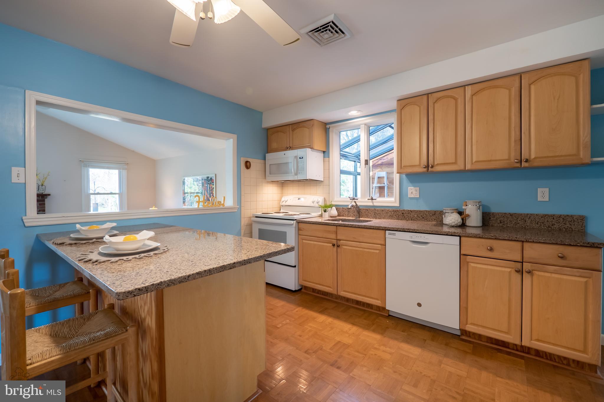 726 Newtown Road Warminster, PA 18974 - Photo 10 of 25 Gallery Image 10