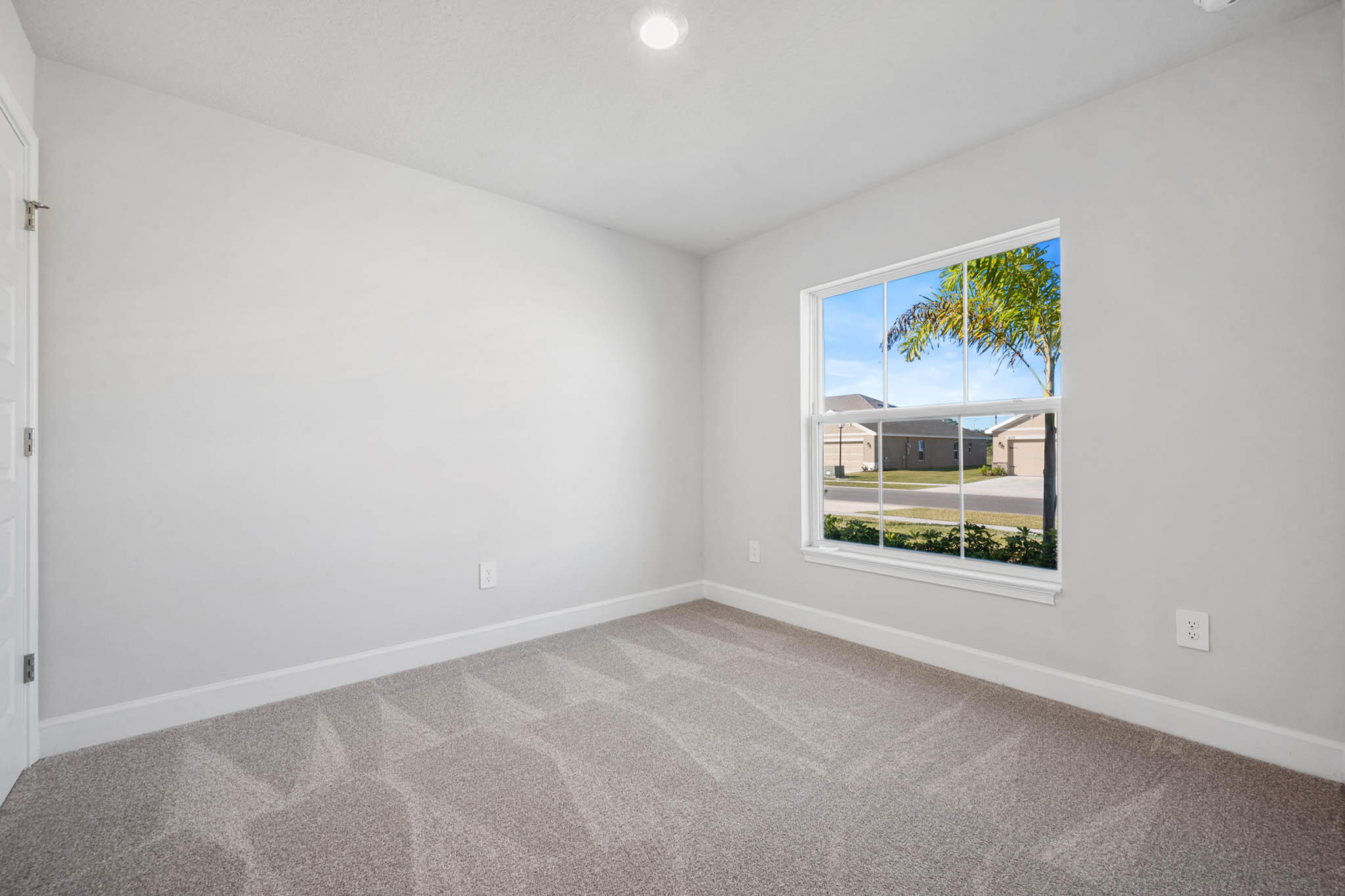 5147 Modeno Street Fort Pierce, FL 34951 - Photo 3 of 40 15