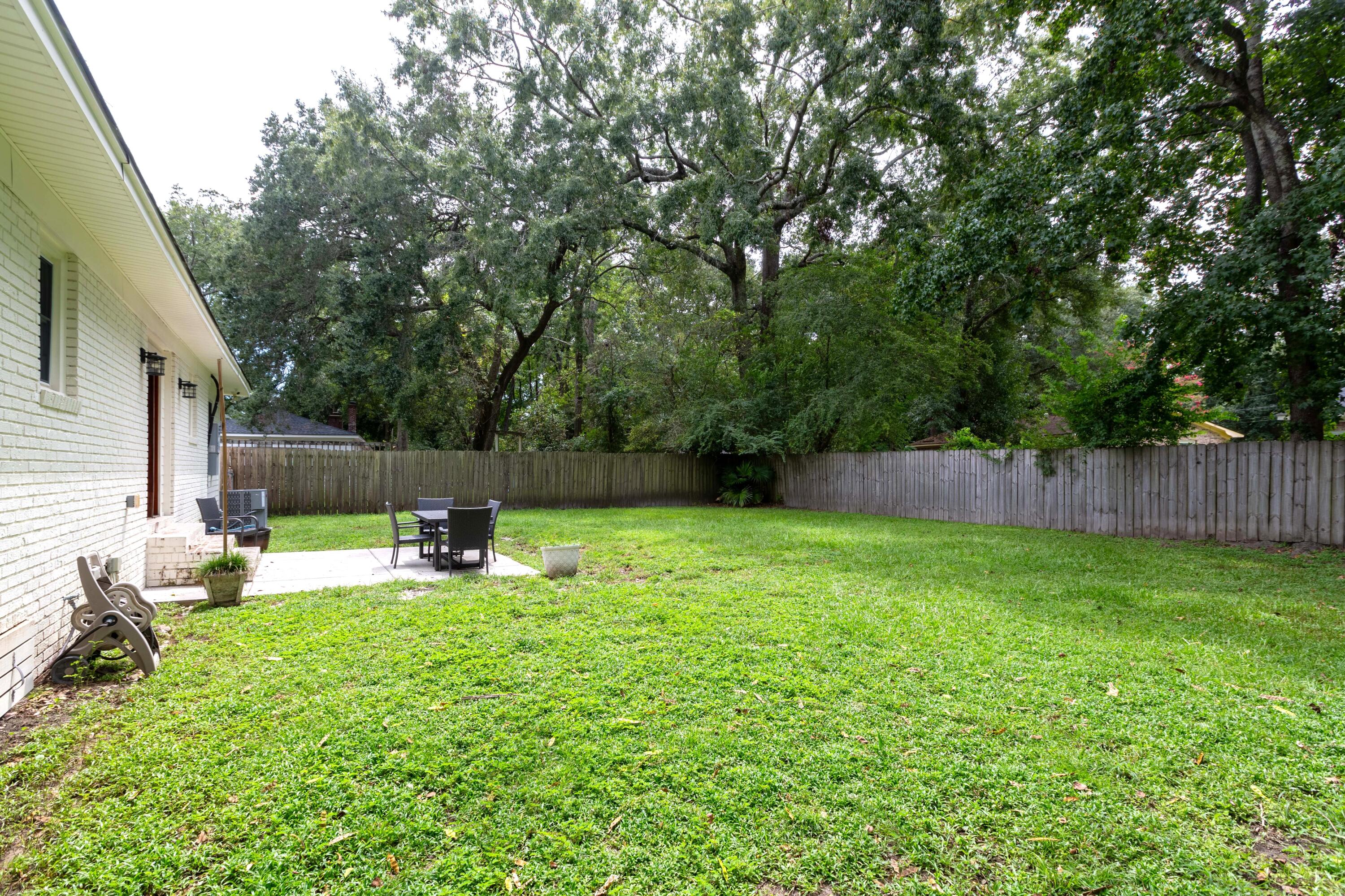 447 Geddes Avenue Charleston, SC 29407 - Photo 32 of 34 447 Geddes Ave_Brett Martin Photography-