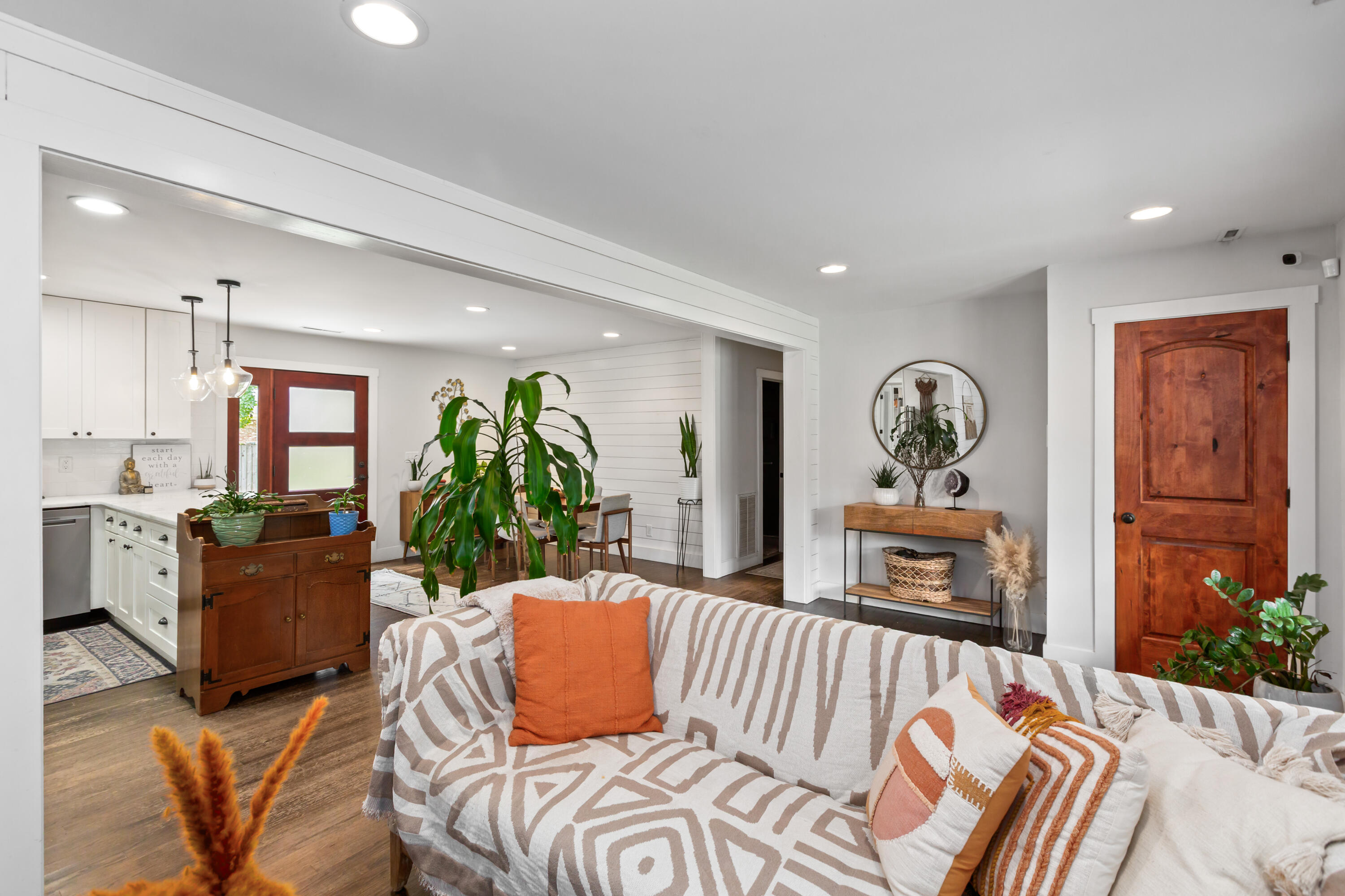 447 Geddes Avenue Charleston, SC 29407 - Photo 7 of 34 447 Geddes Ave_Brett Martin Photography-