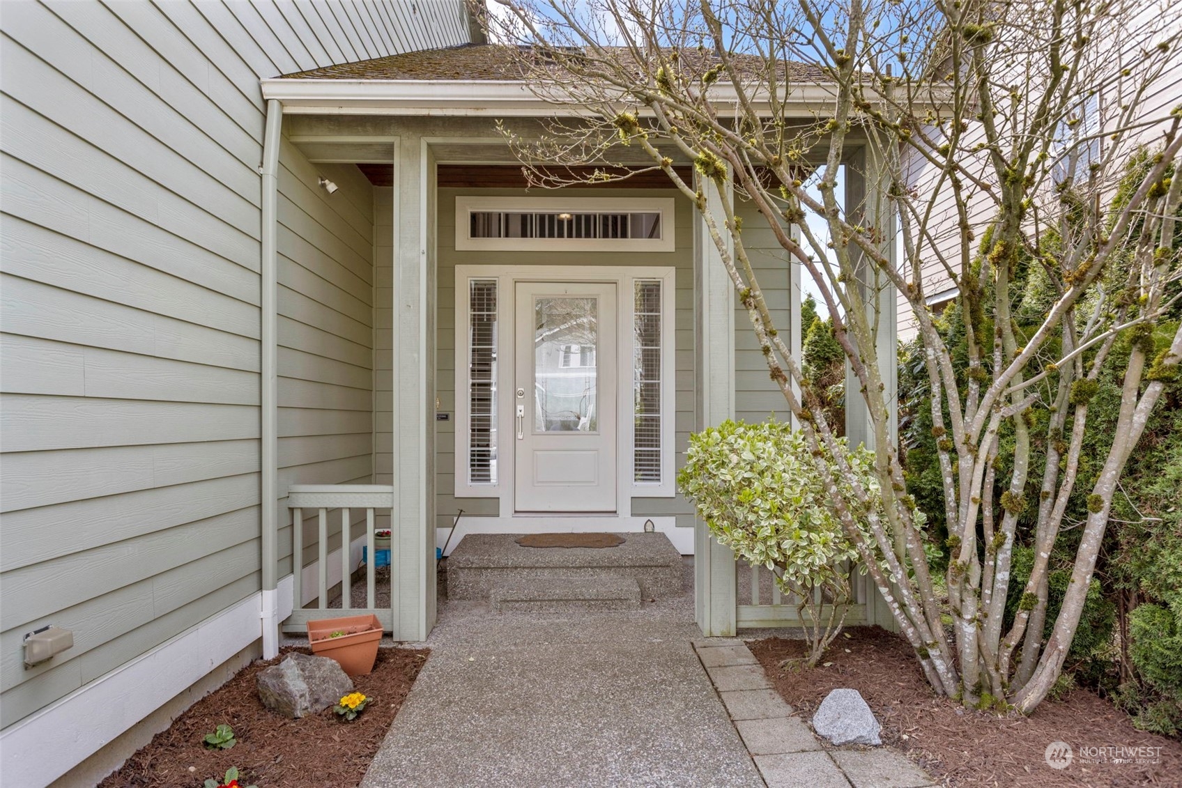 18 167th Place Southwest Bothell, WA 98012 - Photo 2 of 35