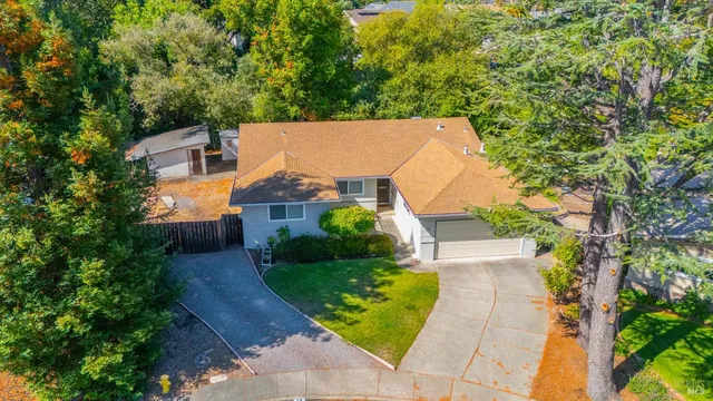 $985,000 | 14 St Paul Circle, Novato, CA 94947