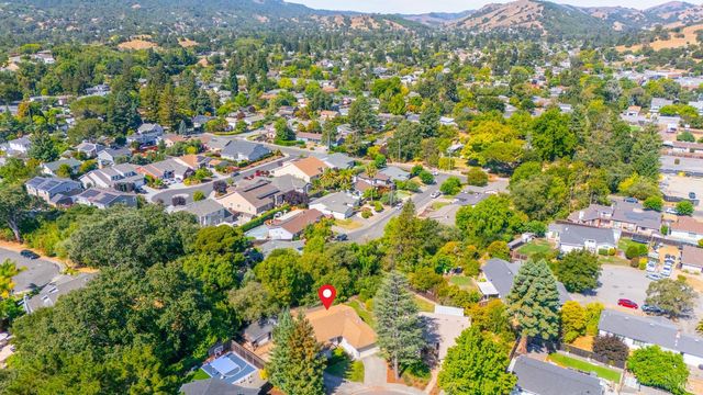 $985,000 | 14 St Paul Circle, Novato, CA 94947
