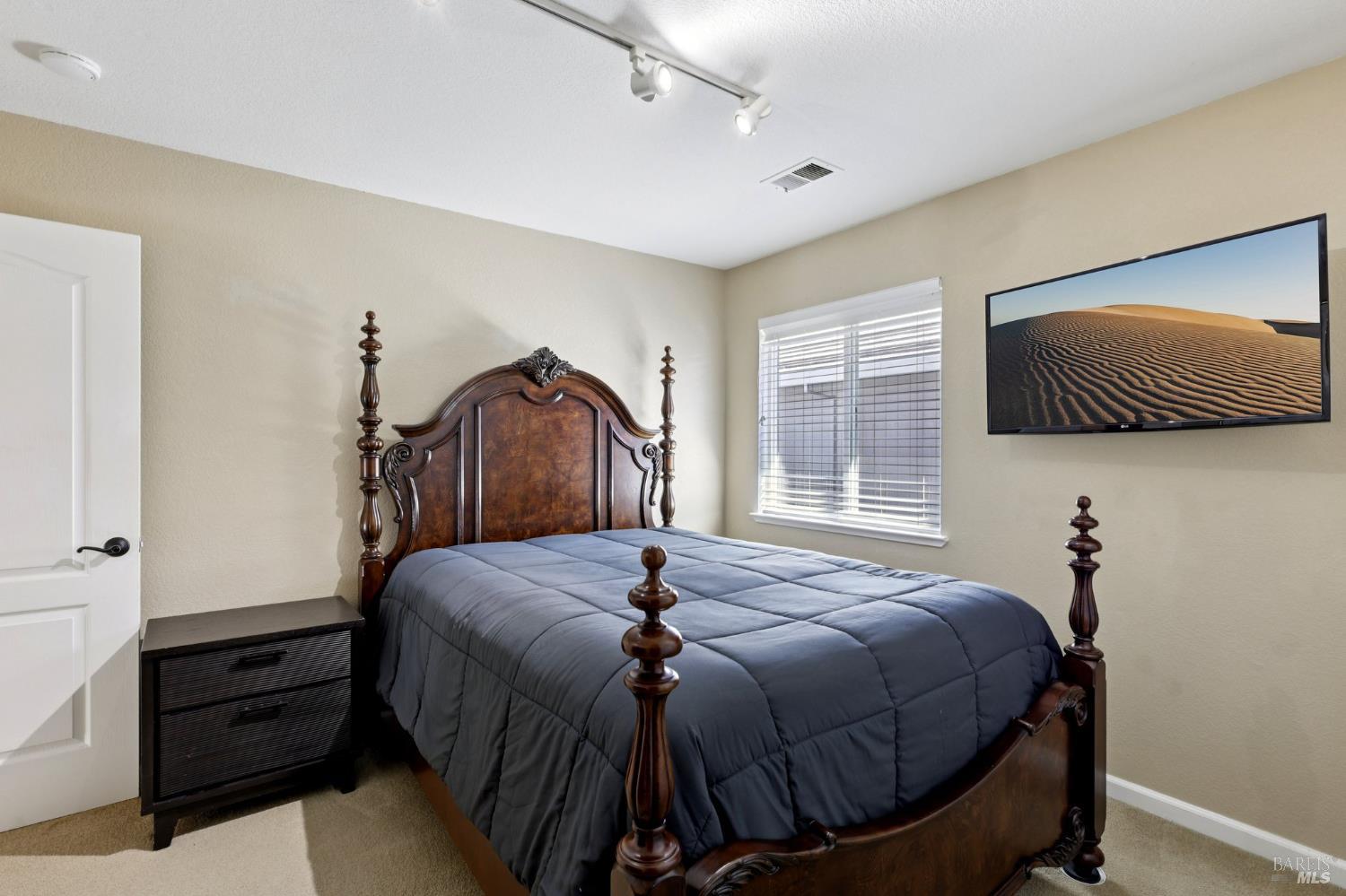 1422 Roman Drive Rohnert Park, CA 94928 - Photo 30 of 35