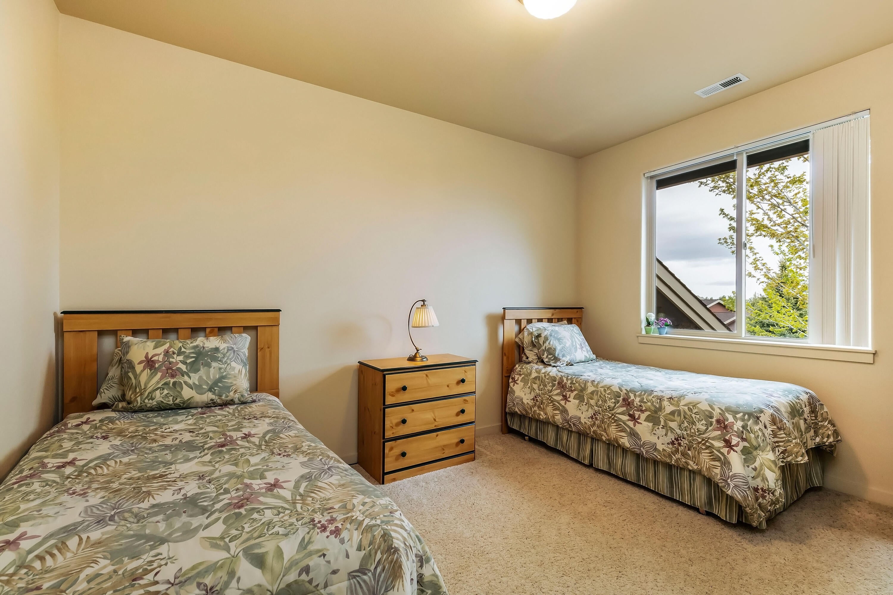 1417 Highland View Loop Redmond, OR 97756 - Photo 14 of 18 14