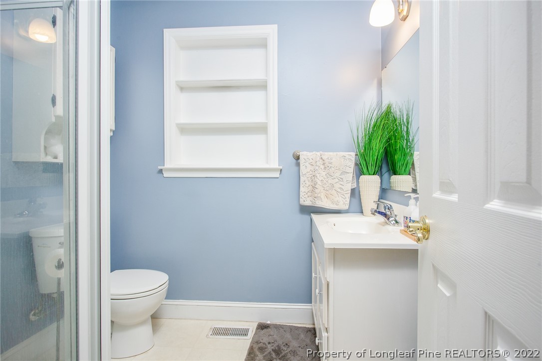 211 Valley Road Fayetteville, NC 28305 - Photo 15 of 34 Gallery Image 15