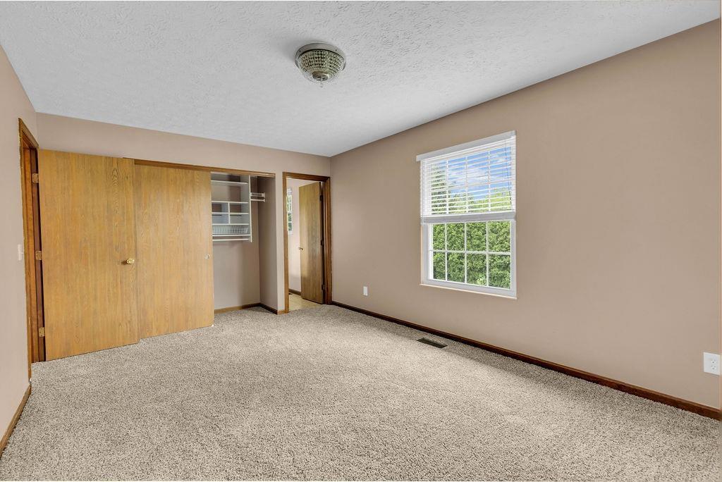 6215 Deer Run Road Middletown, OH 45044 - Photo 36 of 47 Gallery Image 36