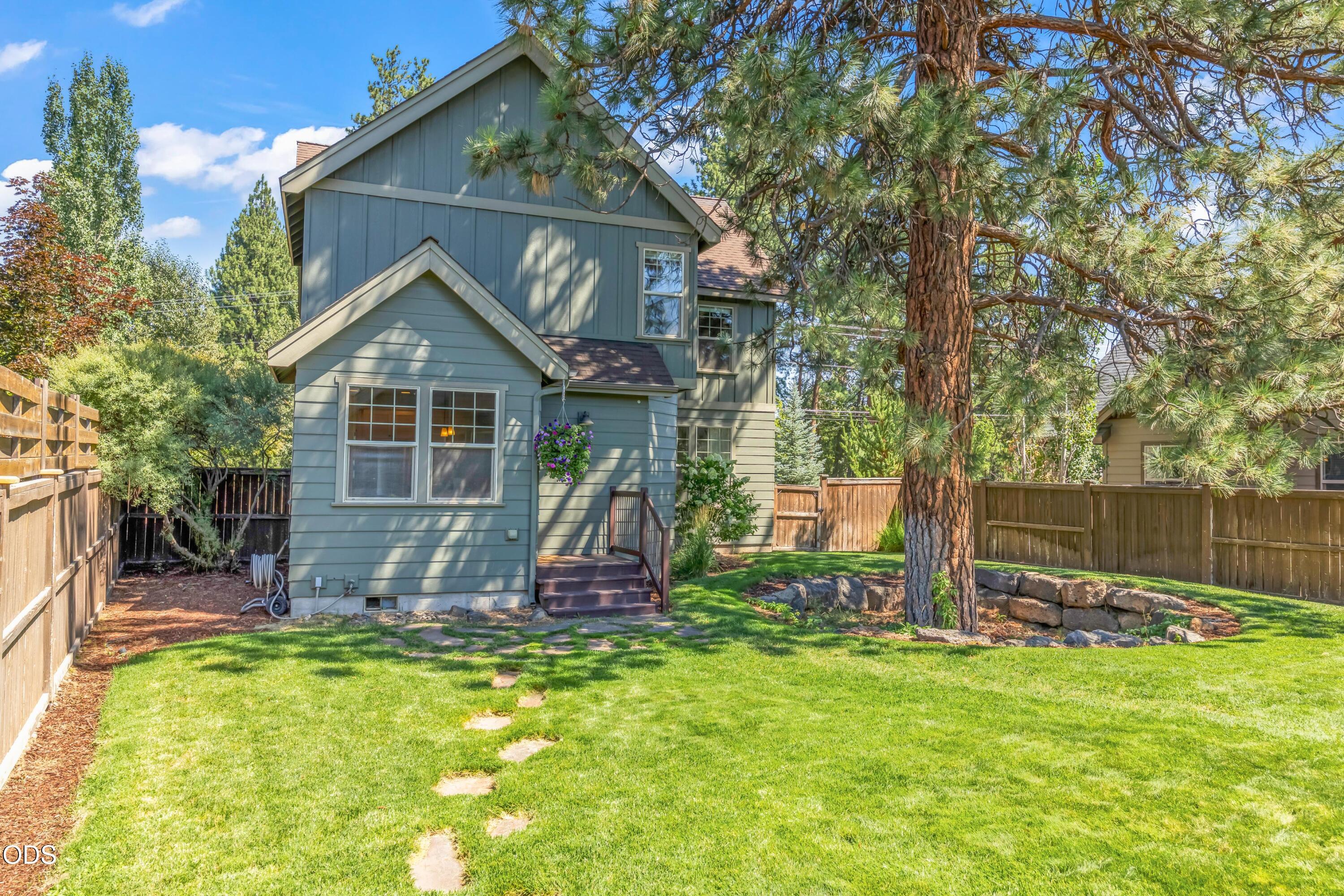 63319 O. B. Riley Road Bend, OR 97703 - Photo 28 of 43