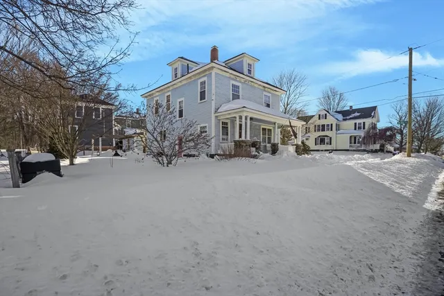 $549,900 | 149 Market Street, Amesbury, MA 01913