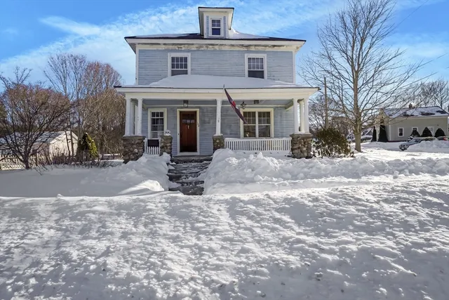 $549,900 | 149 Market Street, Amesbury, MA 01913