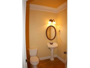 309 Pitt Road Kingsport, TN 37663 - Photo 6 of 24 Powder Bath