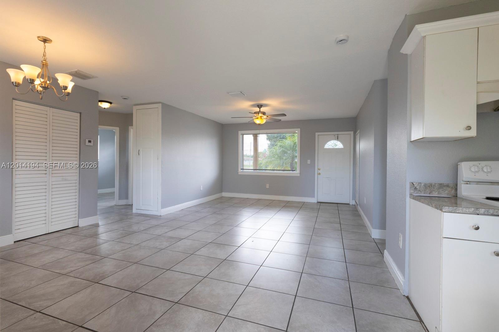 22345 Southwest 118th Court Miami, FL 33170 - Photo 5 of 15