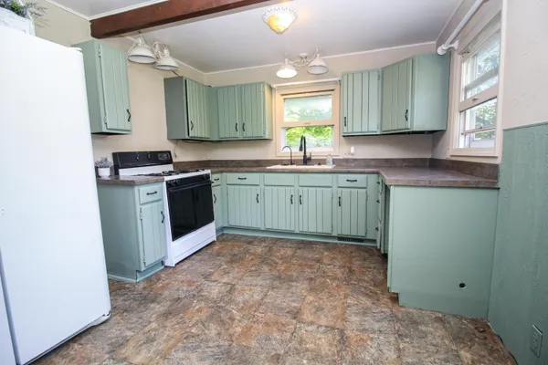 $475,000 | 18124 South Fisher Lake Road, Three Rivers, MI 49093