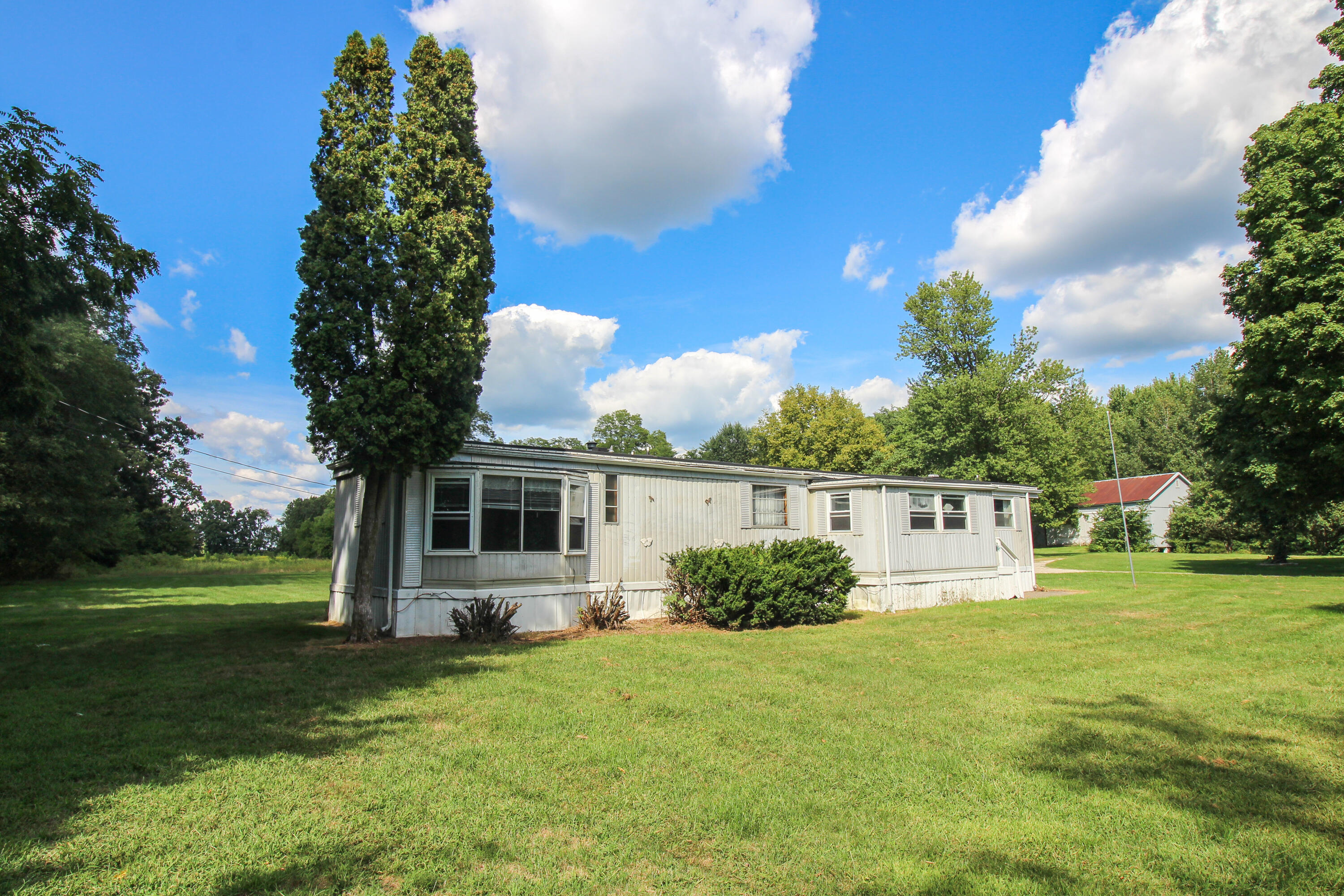 18124 South Fisher Lake Road Three Rivers, MI 49093 - Photo 40 of 85 S Fisher Lake-57