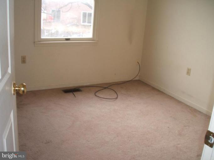 401 10th Avenue East Ranson, WV 25438 - Photo 7 of 11 Bedroom #2