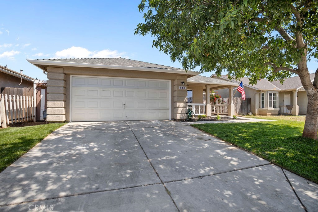 661 Barbara Court Merced, CA 95341 - Photo 2 of 18