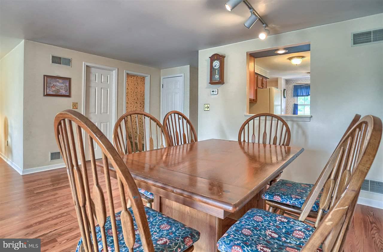 3624 Pleasant Valley Road York, PA 17406 - Photo 11 of 36 Gallery Image 11