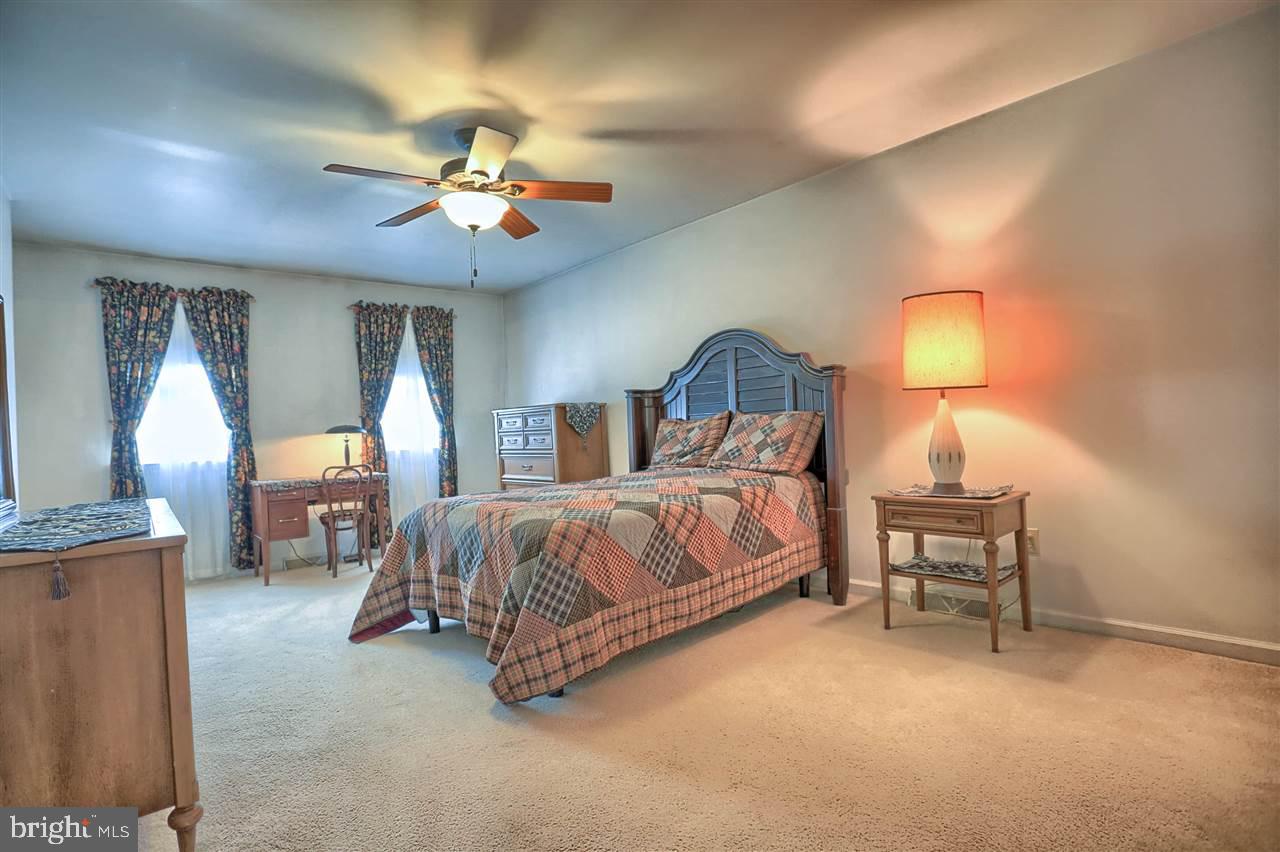 3624 Pleasant Valley Road York, PA 17406 - Photo 21 of 36 Gallery Image 21