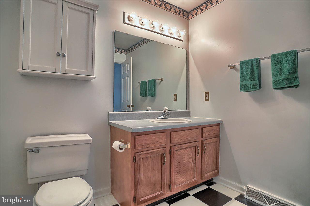 3624 Pleasant Valley Road York, PA 17406 - Photo 25 of 36 Gallery Image 25