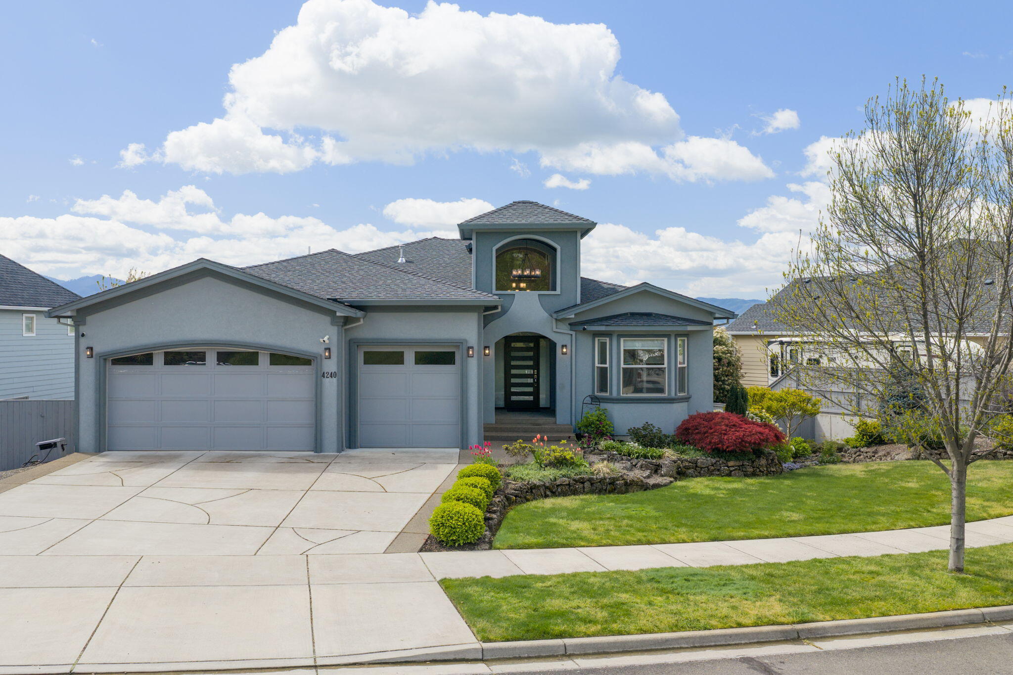 4240 Evening Ridge Terrace Medford, OR 97504 - Photo 1 of 67 File 00010