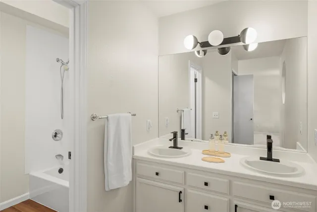 $945,000 | 5615 114th Street Southwest, Mukilteo, WA 98275