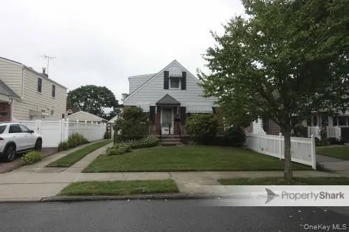 $799,000 | 82-23 248th Street | Bellerose