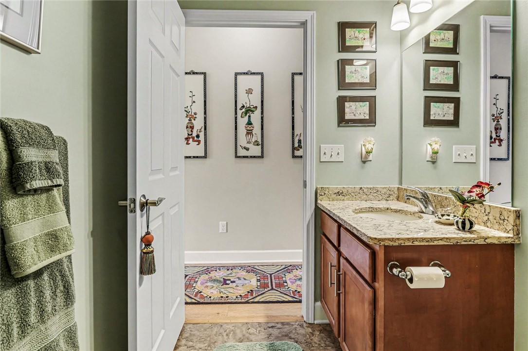 3251 Abbey Road Canandaigua Town, NY 14424 - Photo 24 of 47