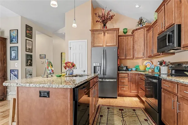 $449,900 | 3251 Abbey Road, Canandaigua Town, NY 14424