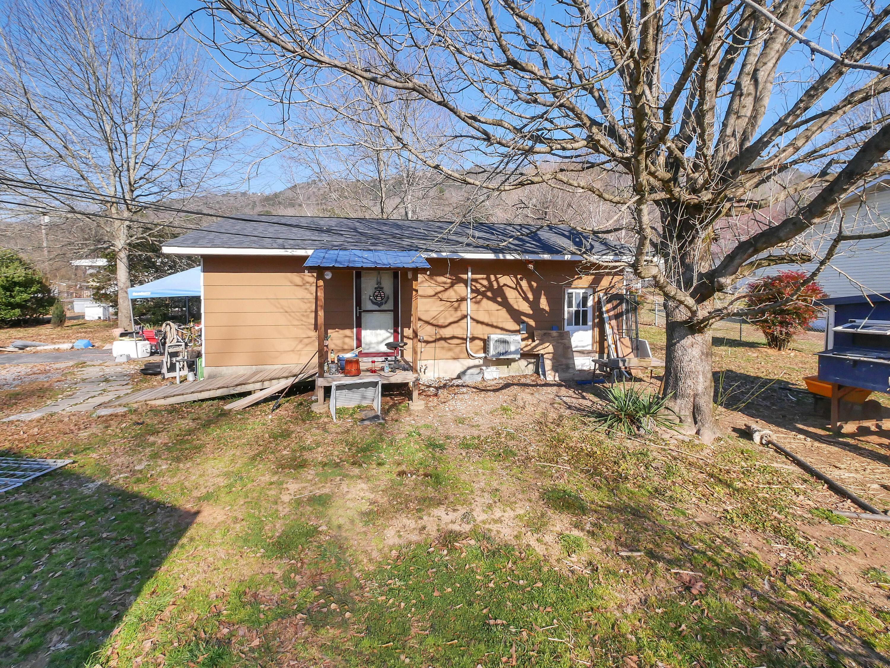 9003 Springfield Road Soddy Daisy, TN 37379 - Photo 20 of 22 9003 Springfield Rd