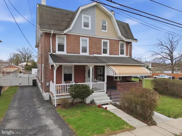 $550,000 | 825 Aubrey Avenue, Ardmore, PA 19003