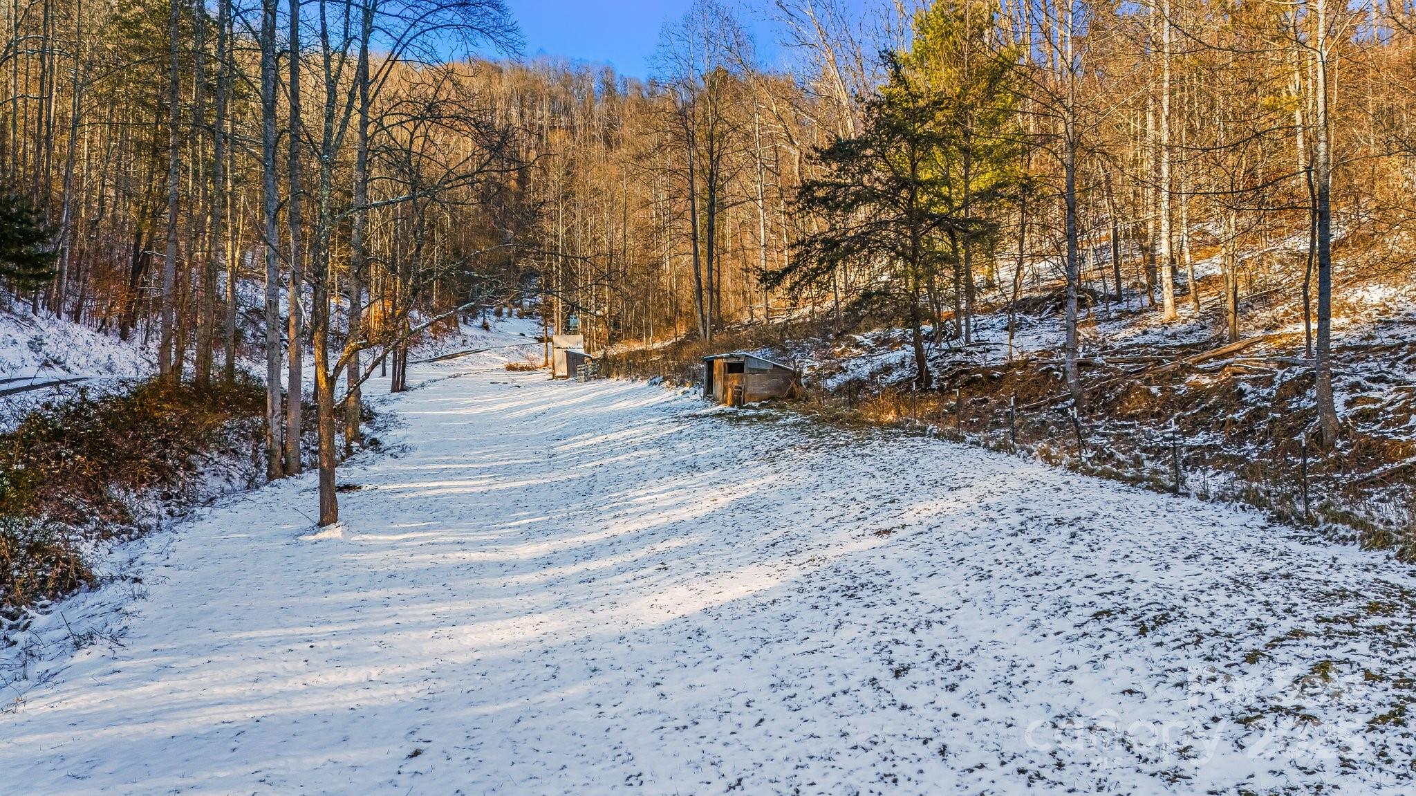 240 Jordan Branch Road Mars Hill, NC 28754 - Photo 34 of 48 Gallery Image 34