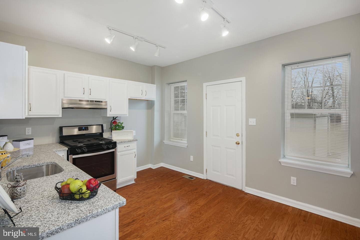 2776 North Congress Road Camden, NJ 08104 - Photo 2 of 29 Kitchen