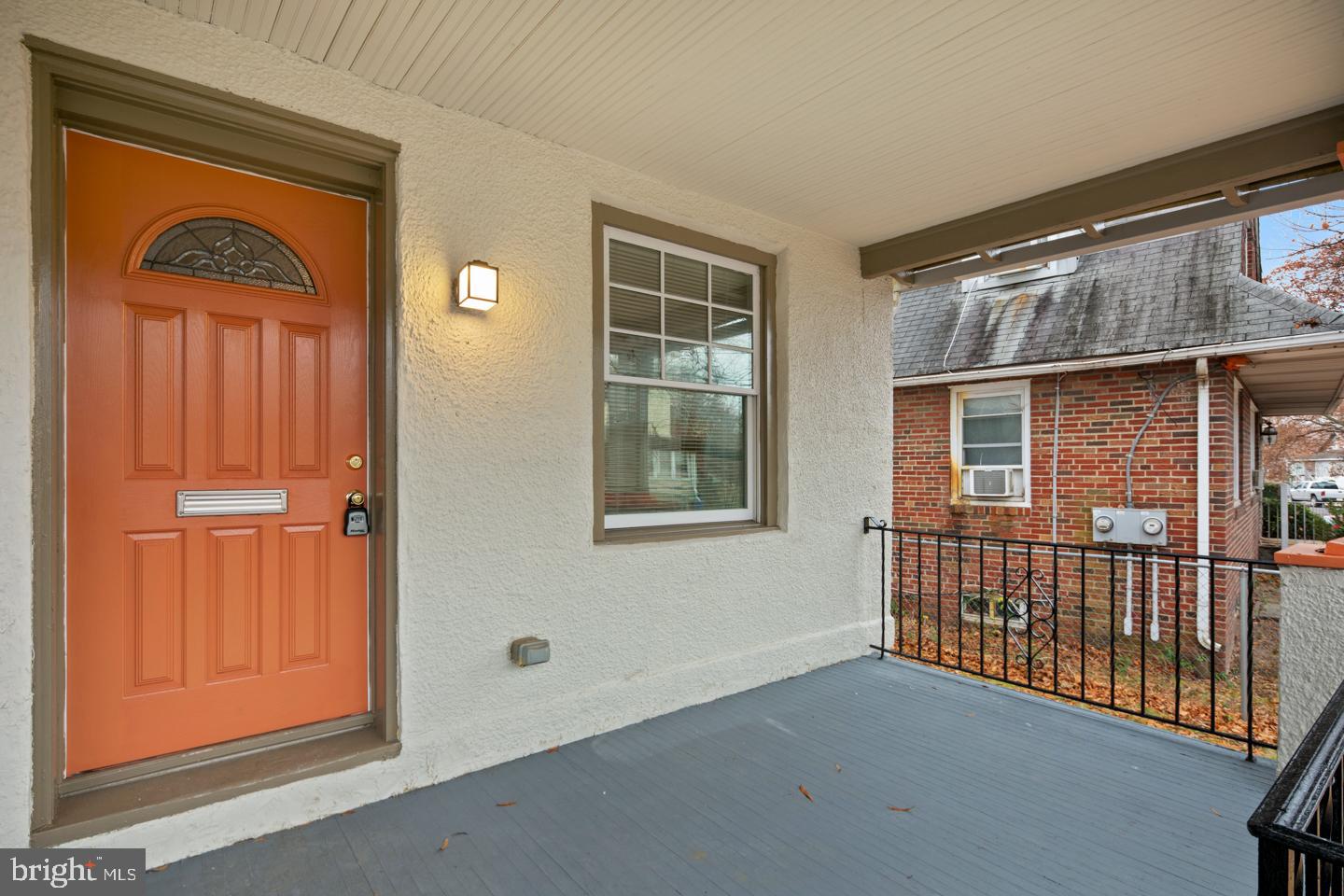 2776 North Congress Road Camden, NJ 08104 - Photo 8 of 29 Front Porch