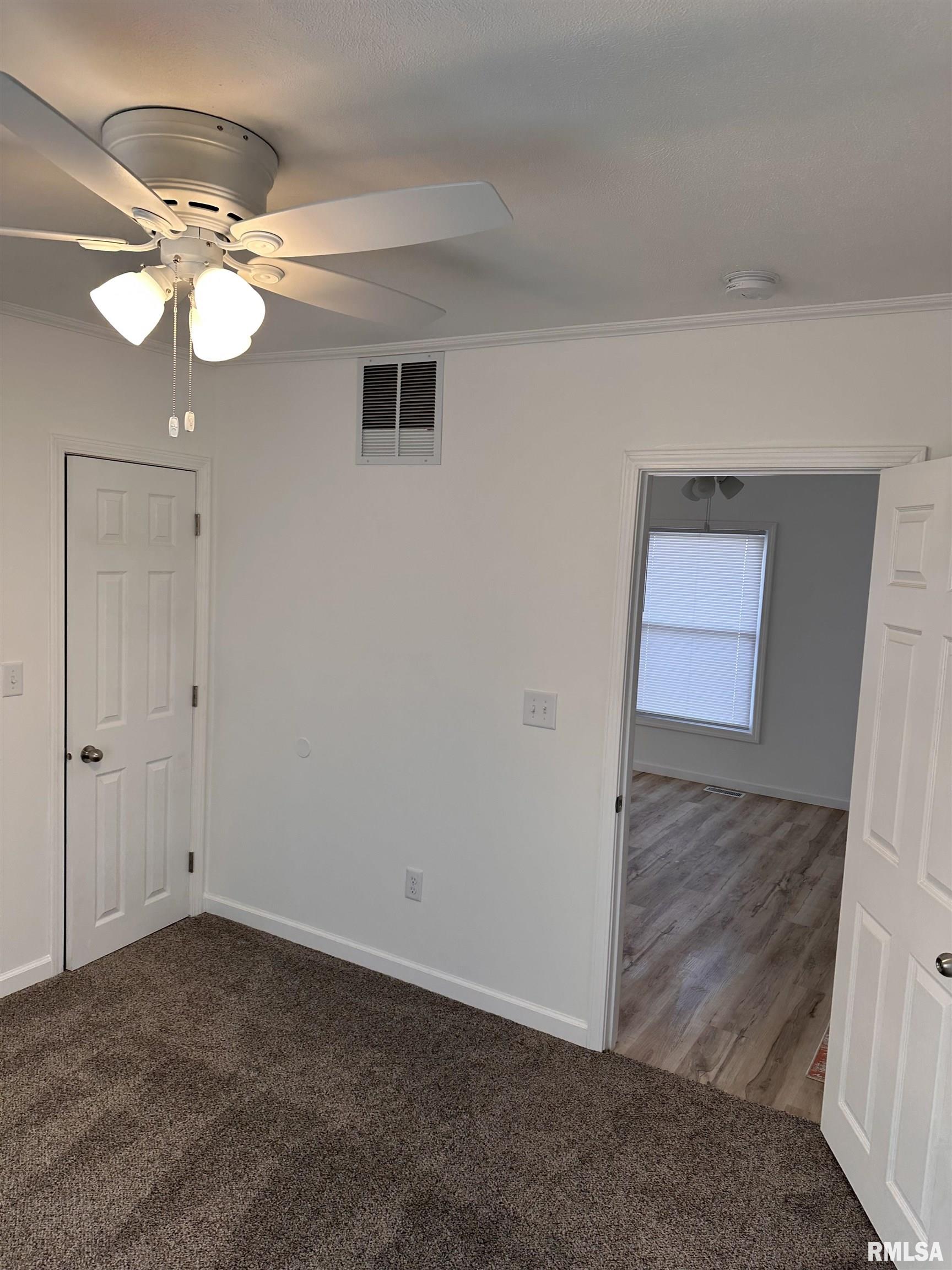 1516 East Cummins Avenue Springfield, IL 62702 - Photo 18 of 30 Gallery Image 18