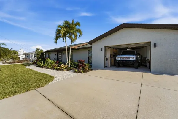 $9,000 | 501 65th Street, Holmes Beach, FL 34217