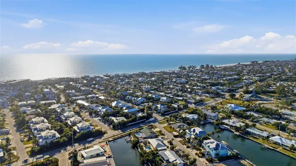 $9,000 | 501 65th Street, Holmes Beach, FL 34217