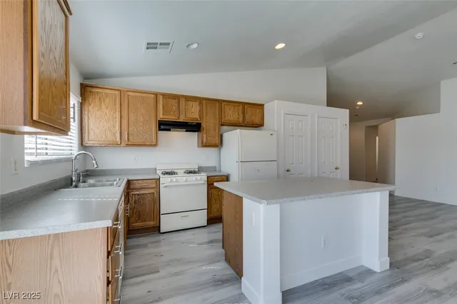 $1,699 | 4912 Cinnamon Spice Court, North Las Vegas, NV 89031