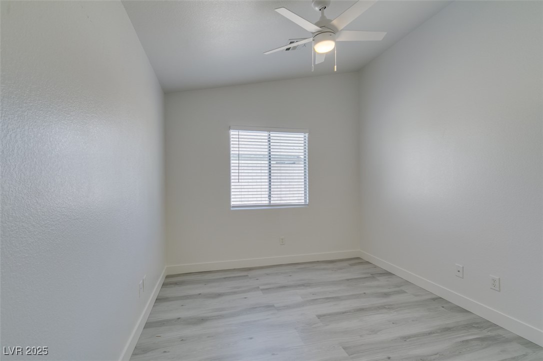 4912 Cinnamon Spice Court North Las Vegas, NV 89031 - Photo 23 of 35