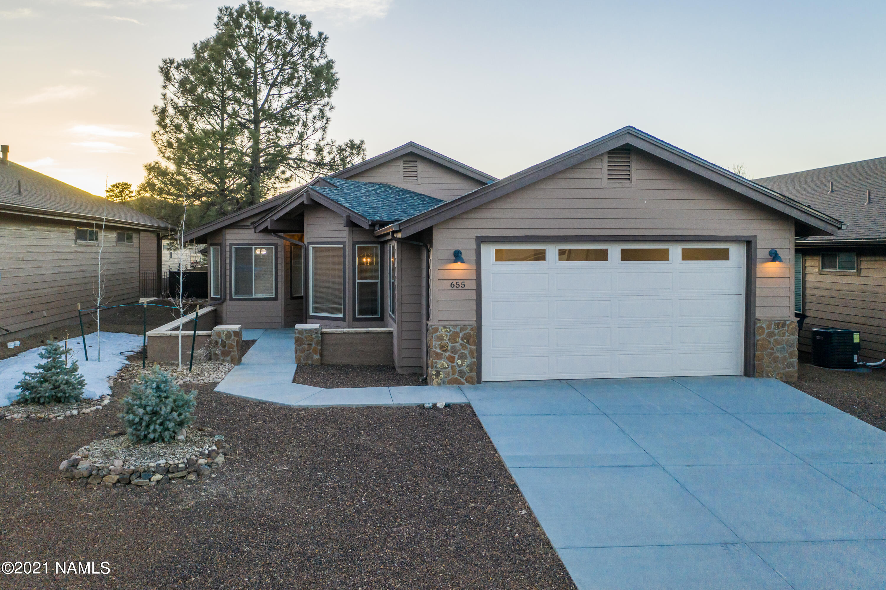 655 Brookline Loop Williams, AZ 86046 - Photo 1 of 30 655 Brookline Loop