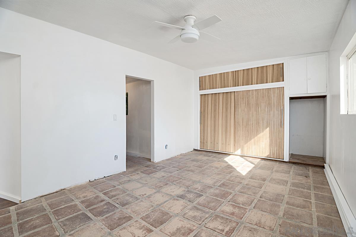 2756 Mission Road Fallbrook, CA 92028 - Photo 18 of 39 an empty room with windows