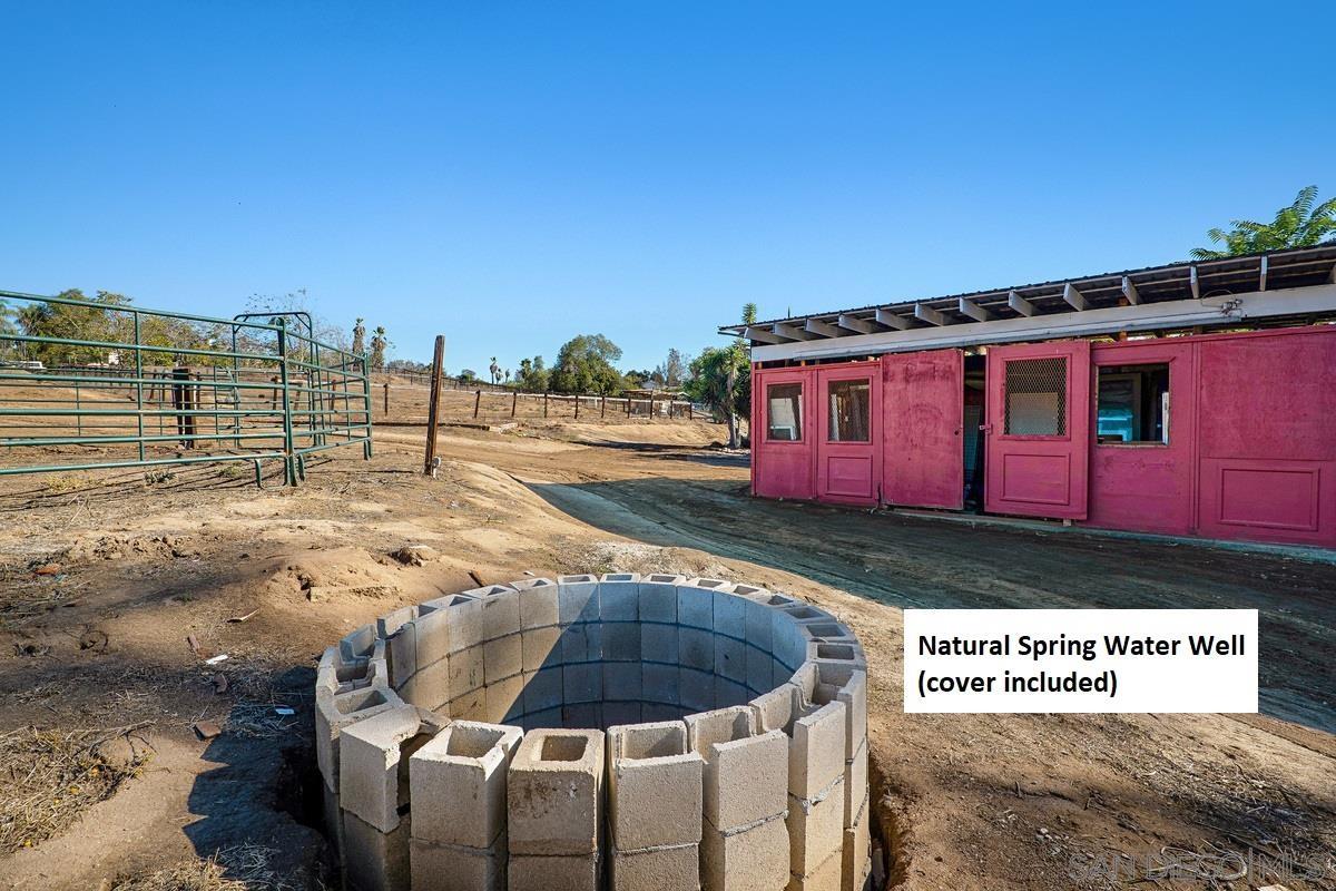 2756 Mission Road Fallbrook, CA 92028 - Photo 29 of 39 a view of a backyard with sitting area