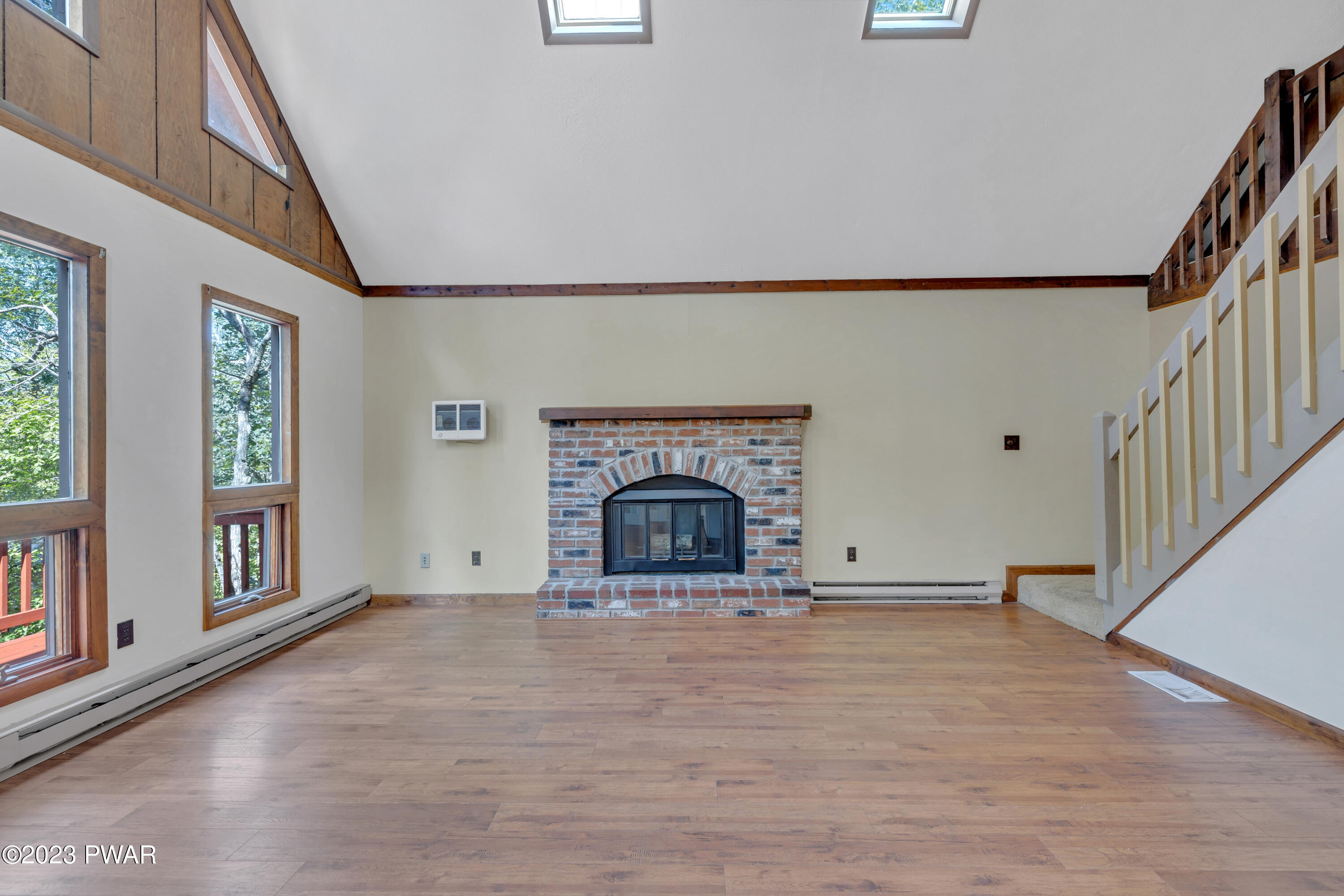6183 Decker Road Bushkill, PA 18324 - Photo 9 of 33