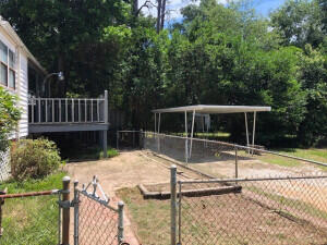 1624 Pendleton Road Augusta, GA 30904 - Photo 7 of 12 Carport and deck