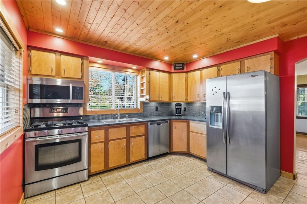 168 Old Rte 422 Worthington, PA 16262 - Photo 11 of 45