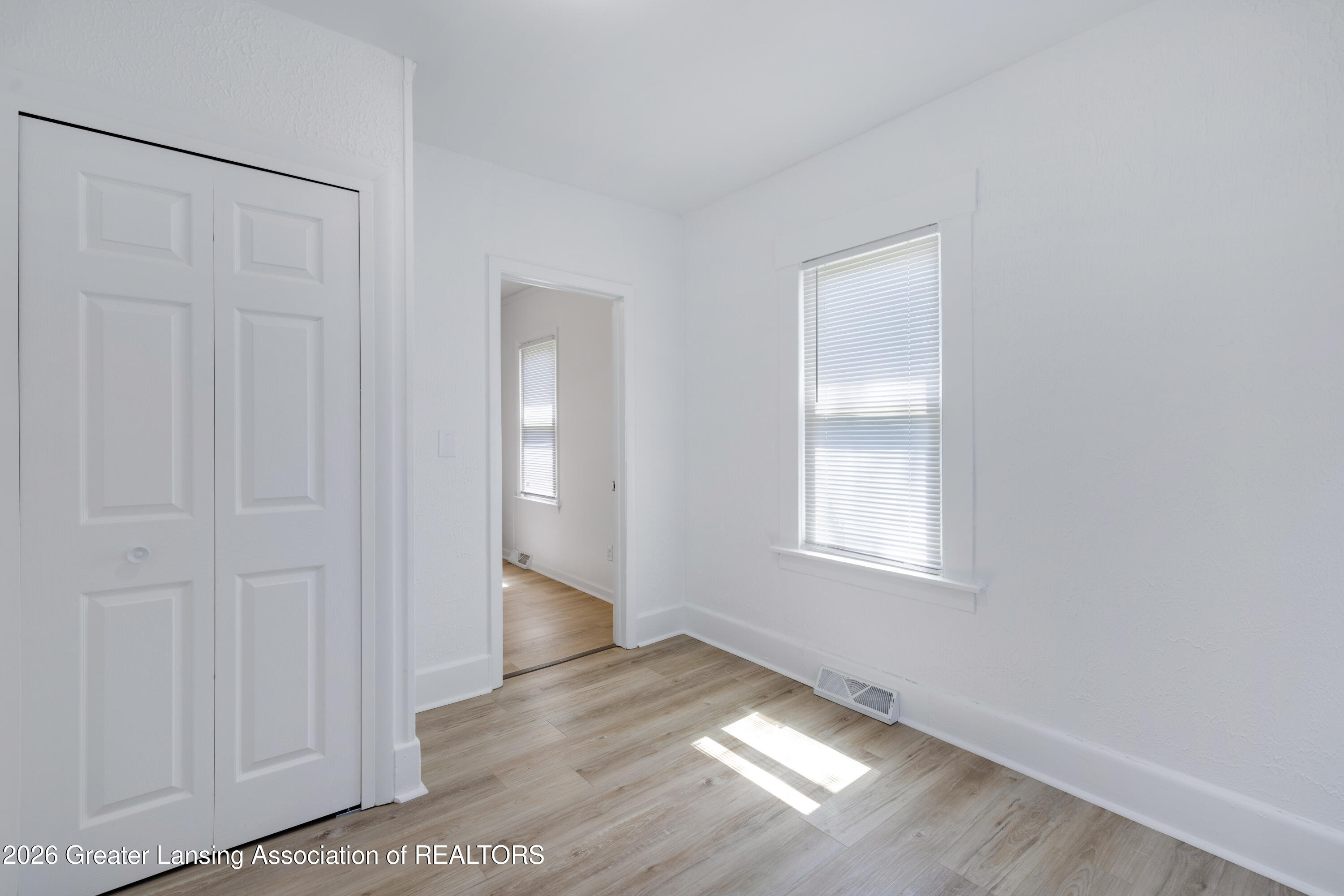 2313 South Rundle Avenue Lansing, MI 48910 - Photo 16 of 26 AKP-21 (7)