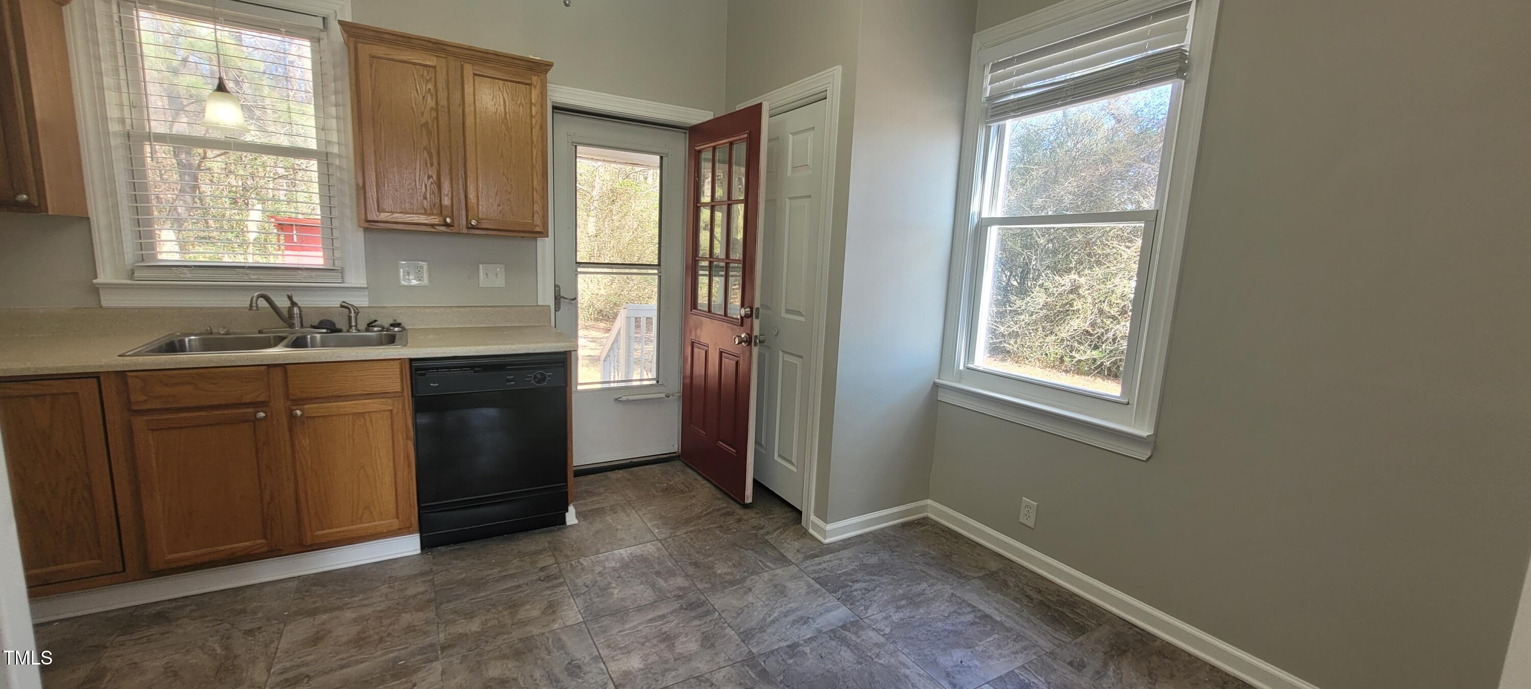 936 Old Wilson Road Pinetops, NC 27864 - Photo 23 of 31 20250207_121055