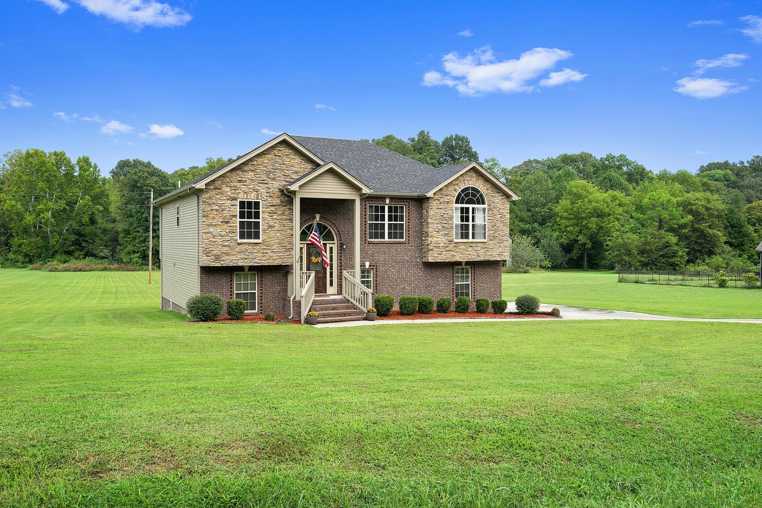4973 Louise Creek Road Cunningham, TN 37052 - Photo 3 of 30 Gallery Image 3