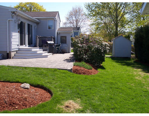 32 Brewster Road Waltham, MA 02451 - Photo 3 of 4